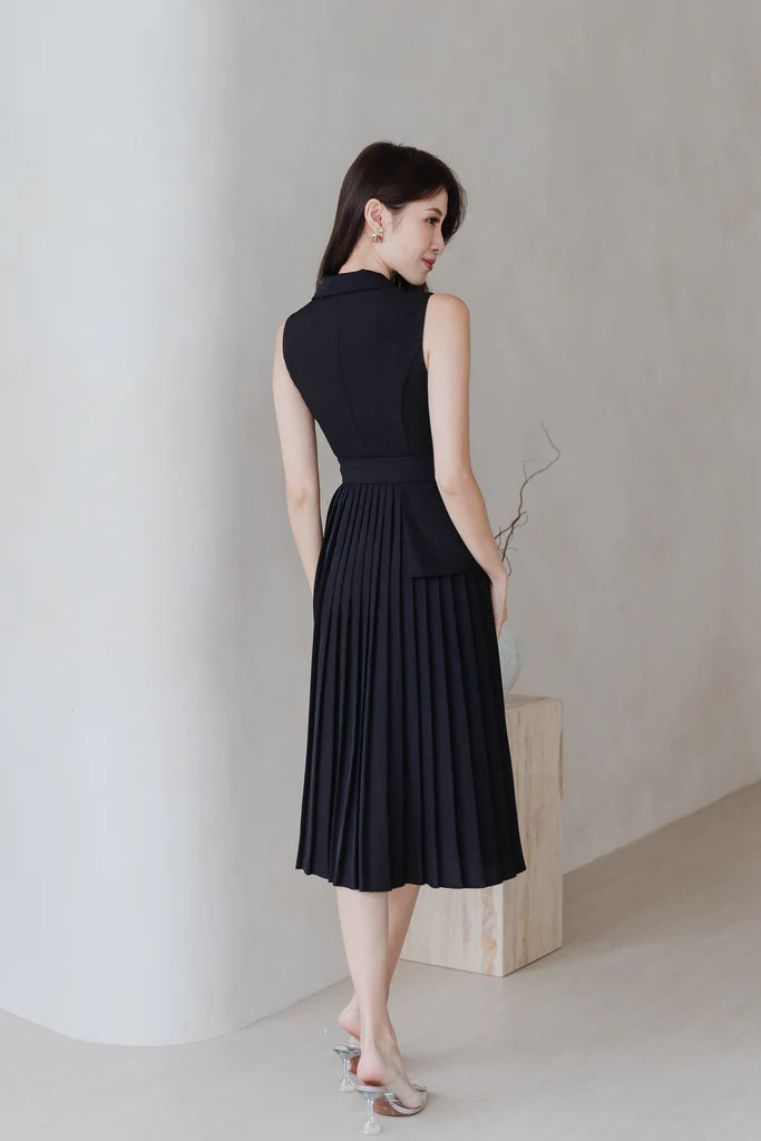 Amber Waistcoat Pleated Dress - Black