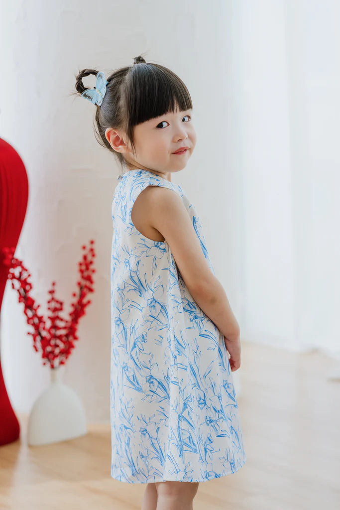 Mini 乐 Joyous Emboss Mommy Cheongsam - Blue Porcelain