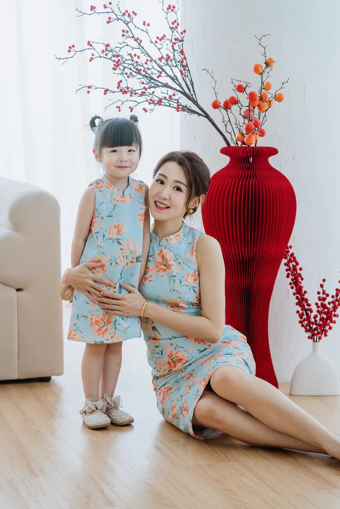 Mini 乐 Joyous Emboss Mommy Cheongsam - Orange Floral