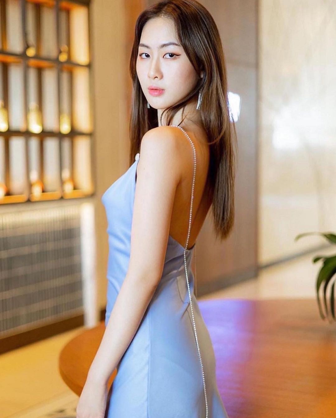 Cerelia 钻石肩带连衣裙短裤