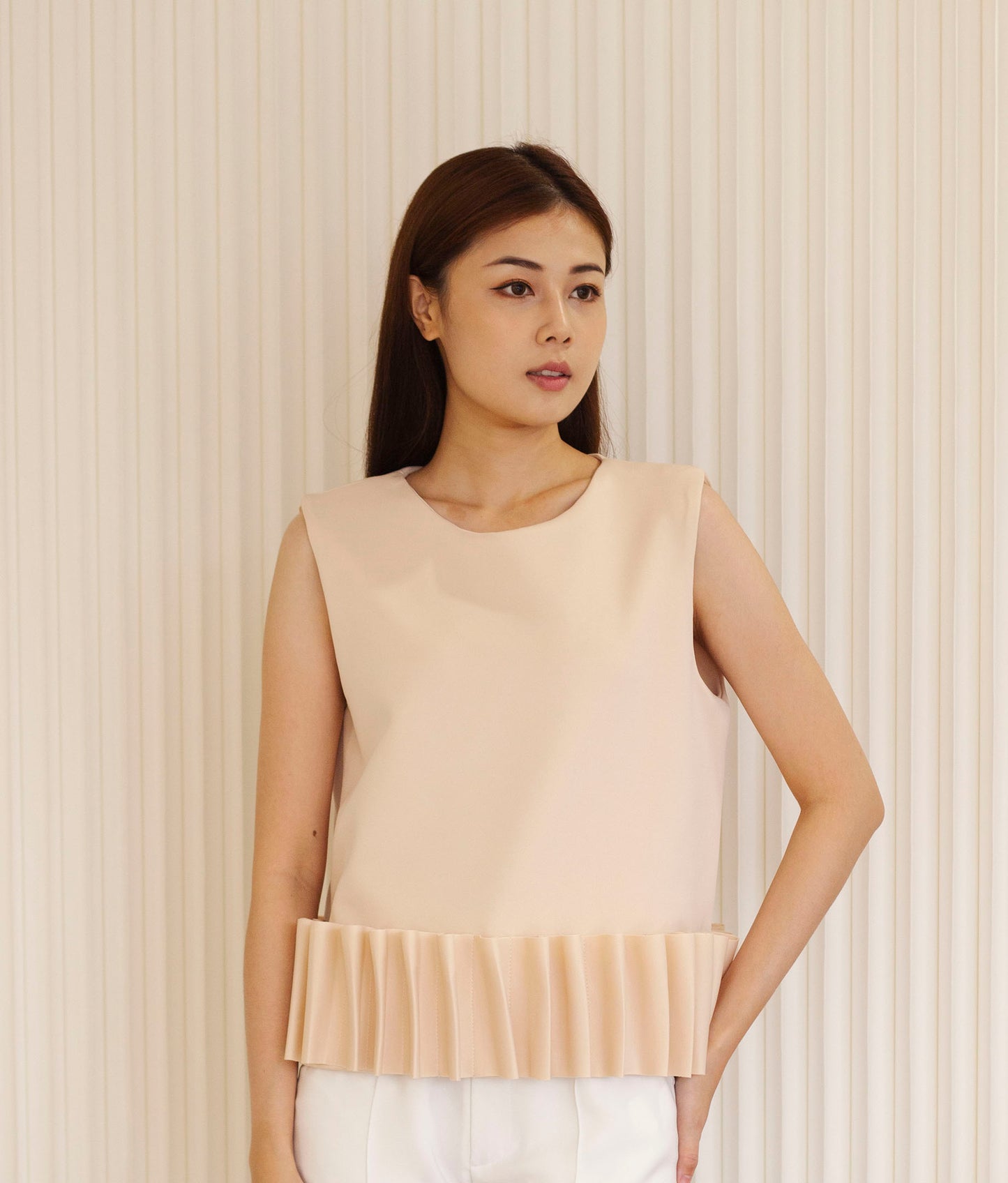 KAYAN Local Designer Essnc Look 8