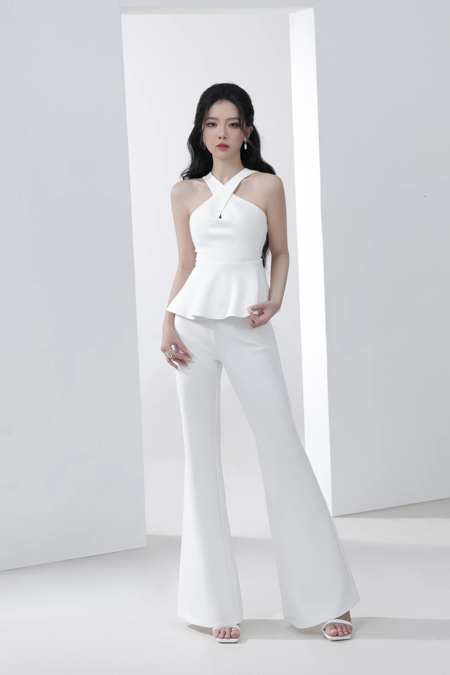 Veron Girl Boss Peplum Top - White