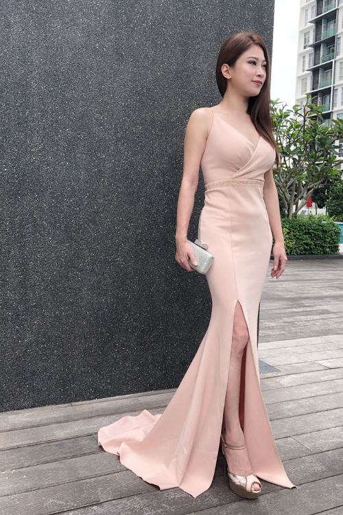 HAUTE ALIVIA 连衣裙