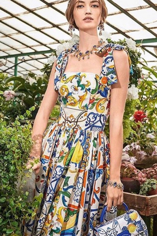VOGUE 印花连衣裙