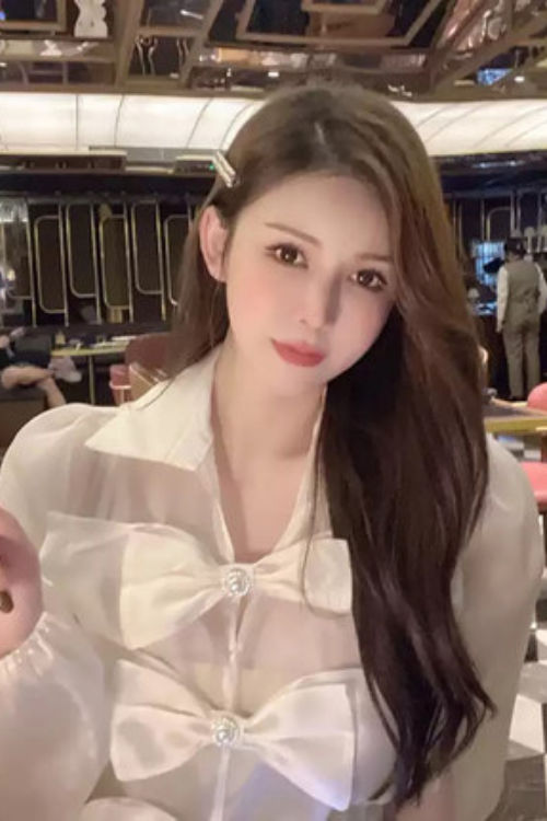 Priscilla Blouse
