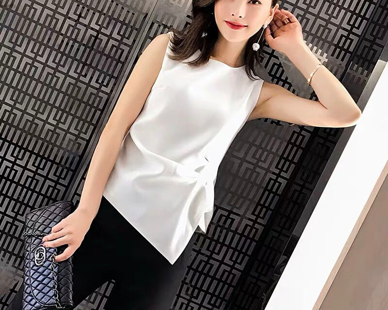 CAMELIA Top