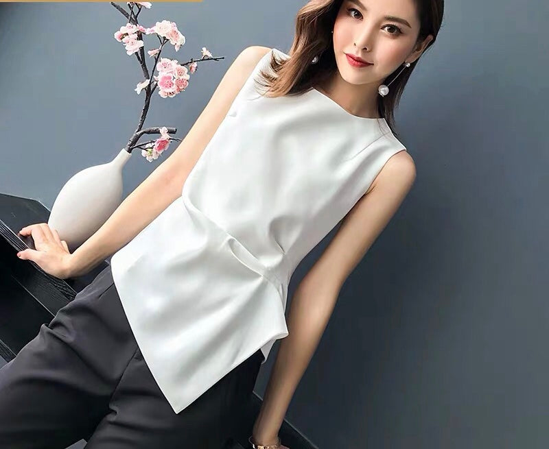 CAMELIA Top