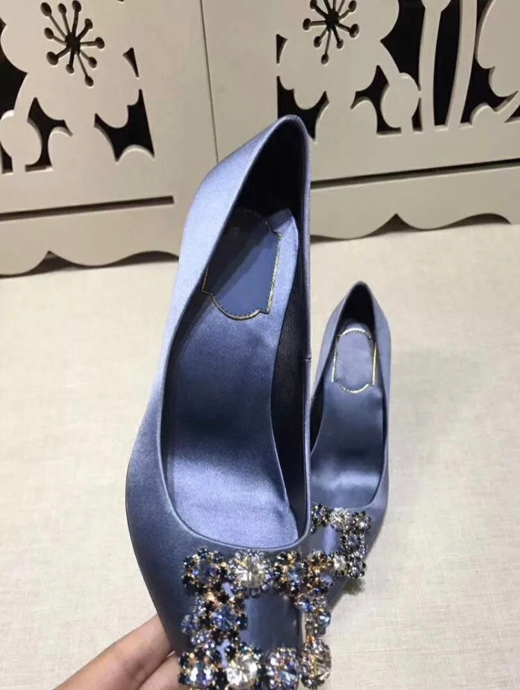 高级定制缎面高跟鞋