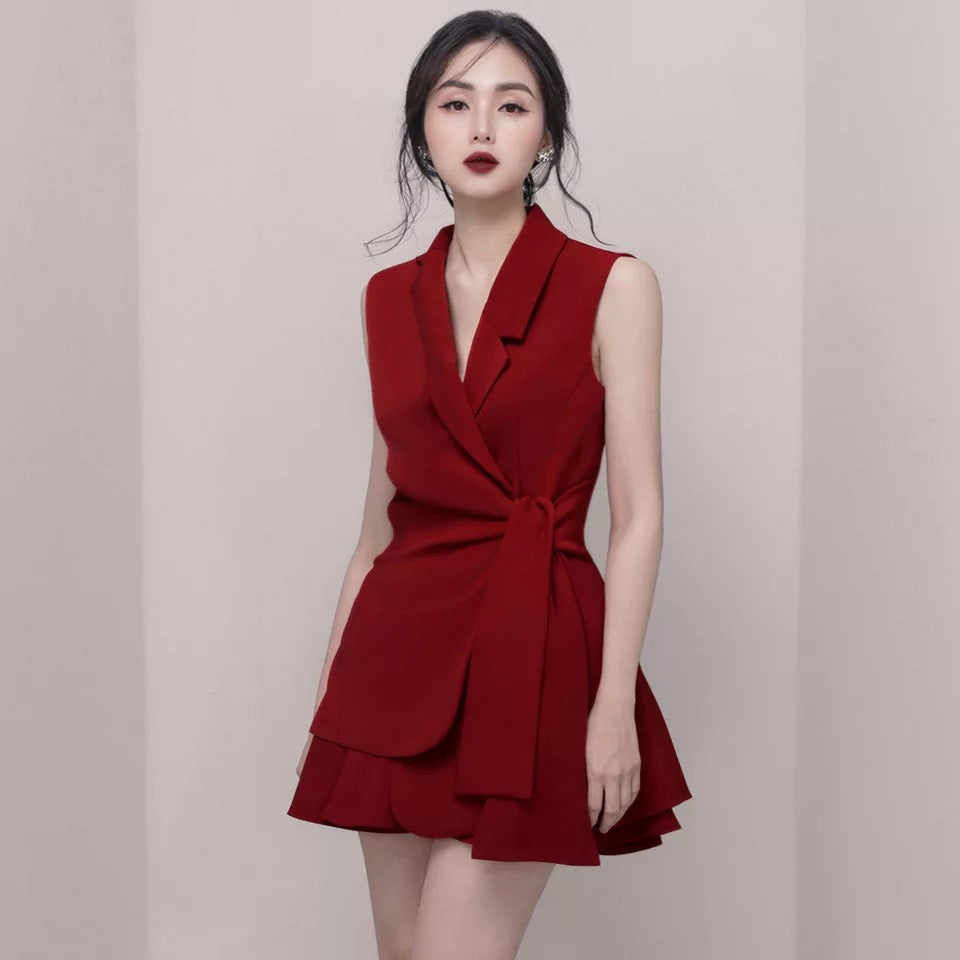 TEAGAN 西装外套和裙子套装