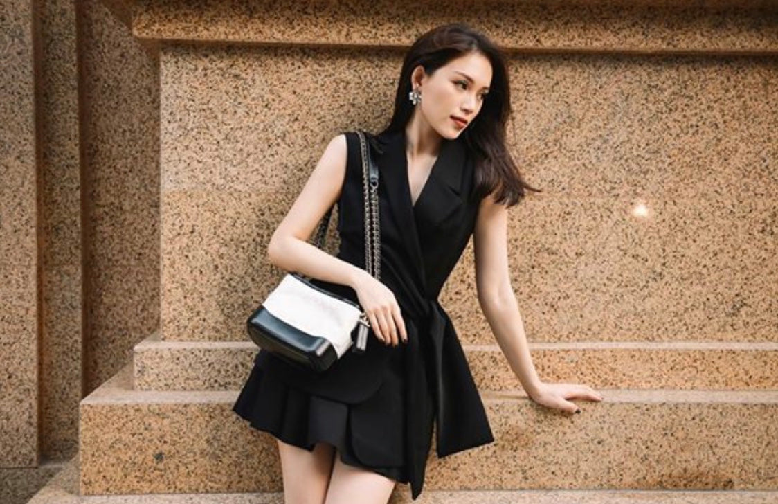 TEAGAN 西装外套和裙子套装