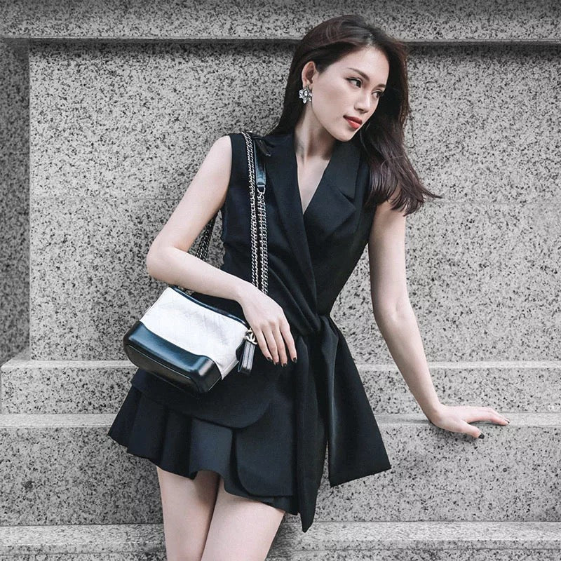 TEAGAN 西装外套和裙子套装