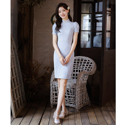 Arna Qipao