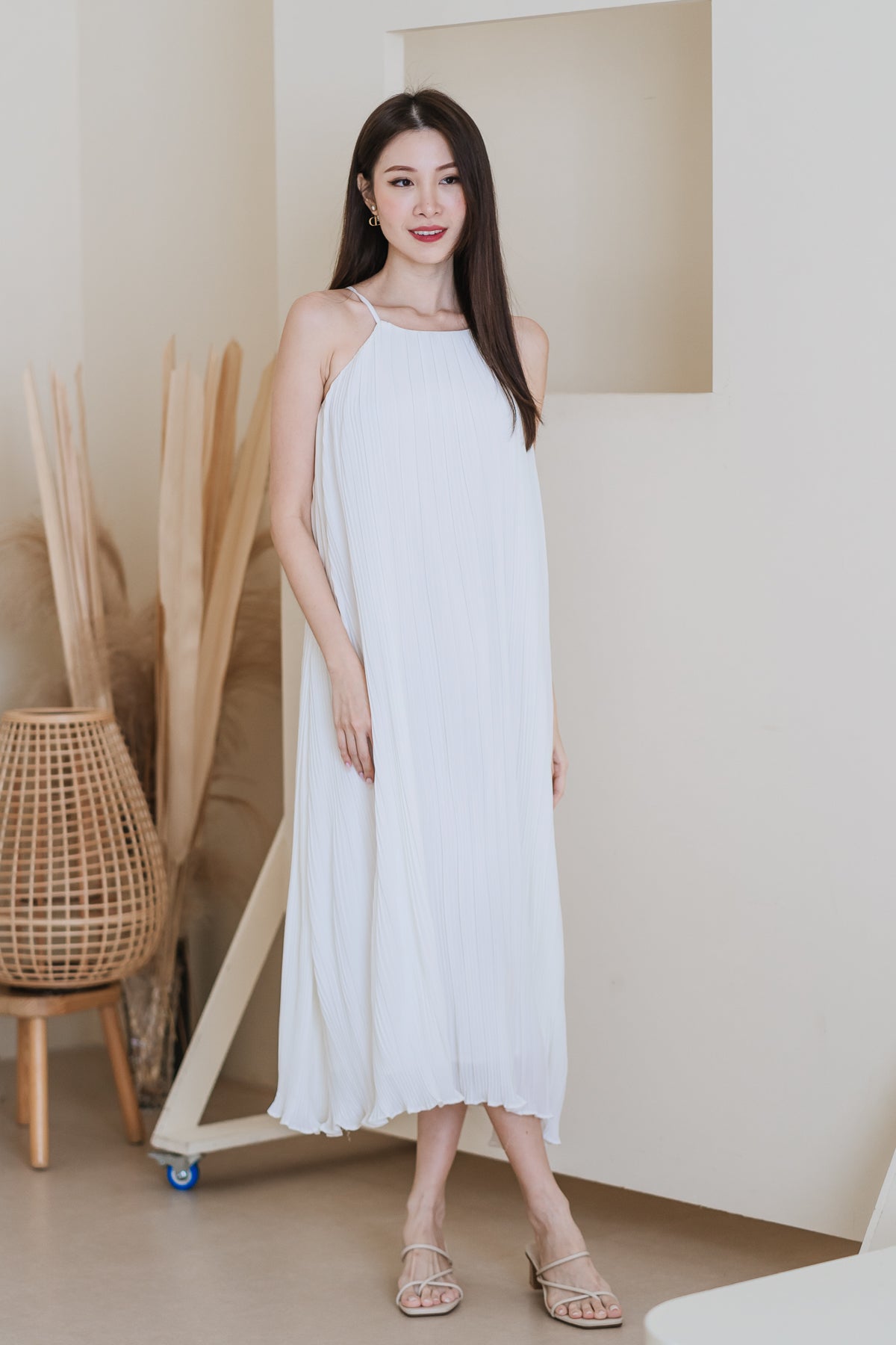 Pretty-In-Pleats Maxi Dress - White