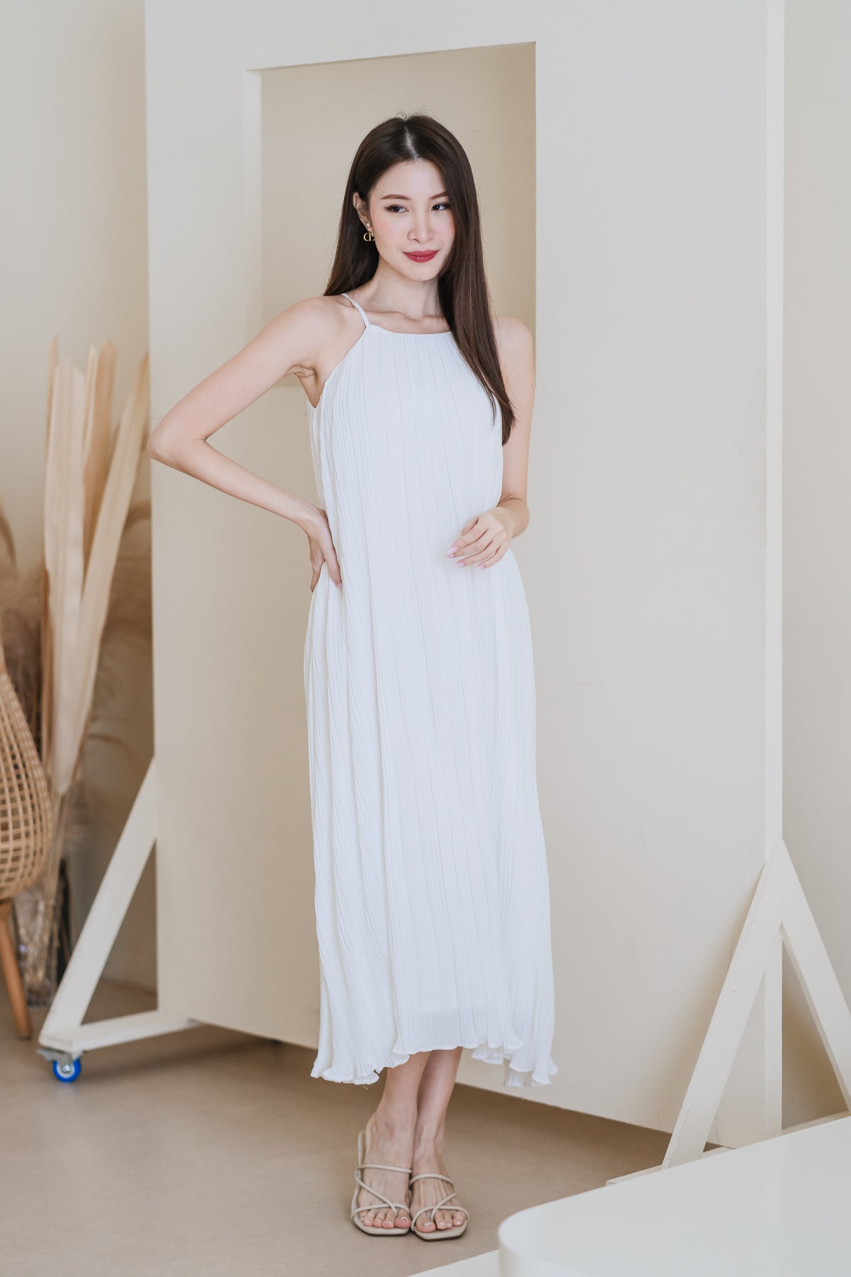 Pretty-In-Pleats Maxi Dress - White