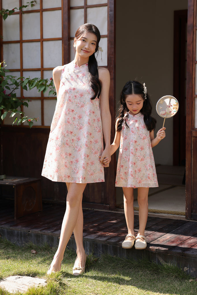 Spring Bloom Oriental Pearl Cheongsam Dress - Pink