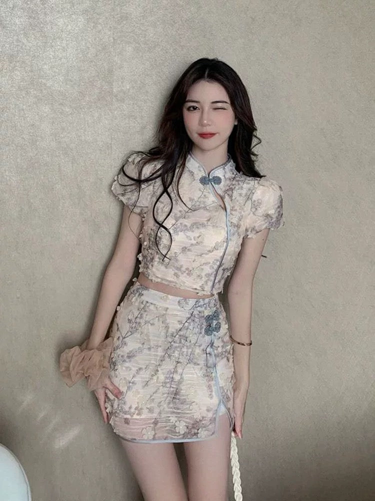 Ethereal Charm Qipao