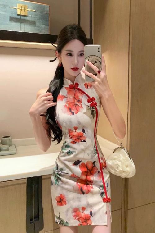 Gilded Rose Qipao