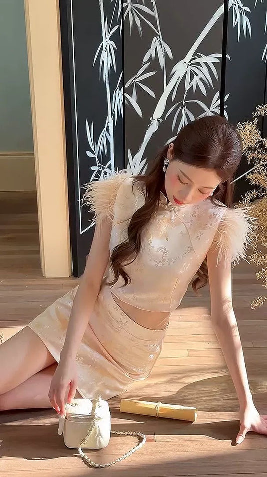 Chelsea Fur Qipao Set Wear