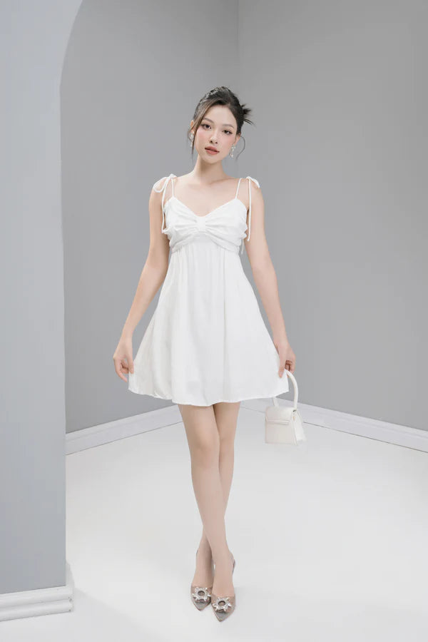 Hannilia Dress - White