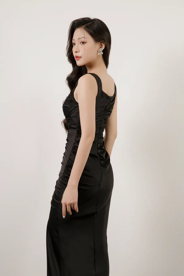Camila Ruched Bodycon Dress - Black