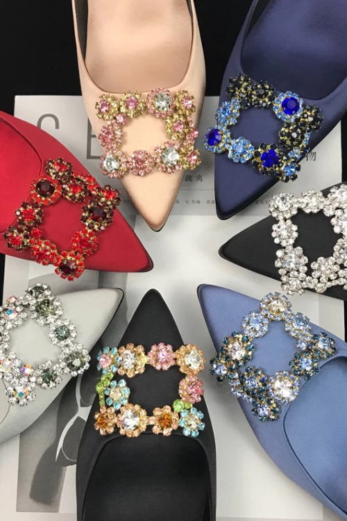 MANOLO 缎面平底鞋