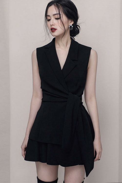 TEAGAN 西装外套和裙子套装