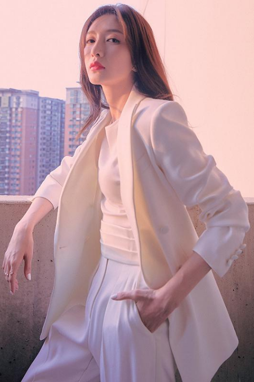 Sandra 西装外套和裤子套装